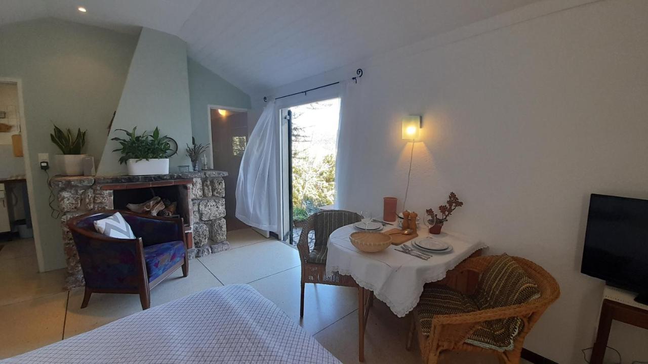 Studio Apartment In Bargemon Exterior foto